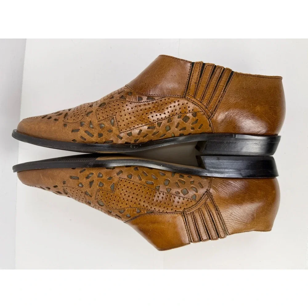 VTG Mister Shoes by Markon Brown Leather Perforated Pointed Toe Women's 8.5